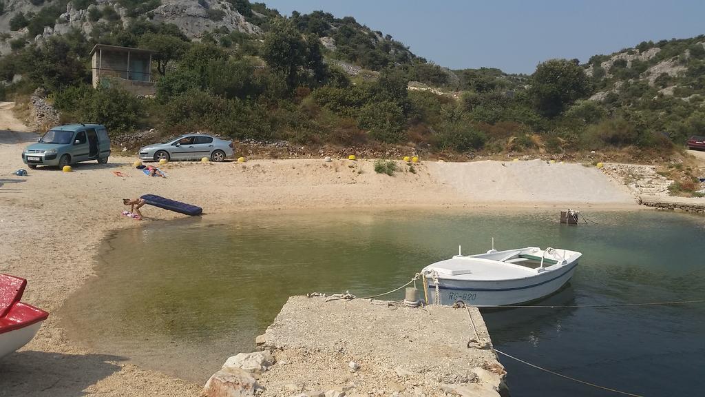 Holiday Home Gabi روغوزنيكا الغرفة الصورة